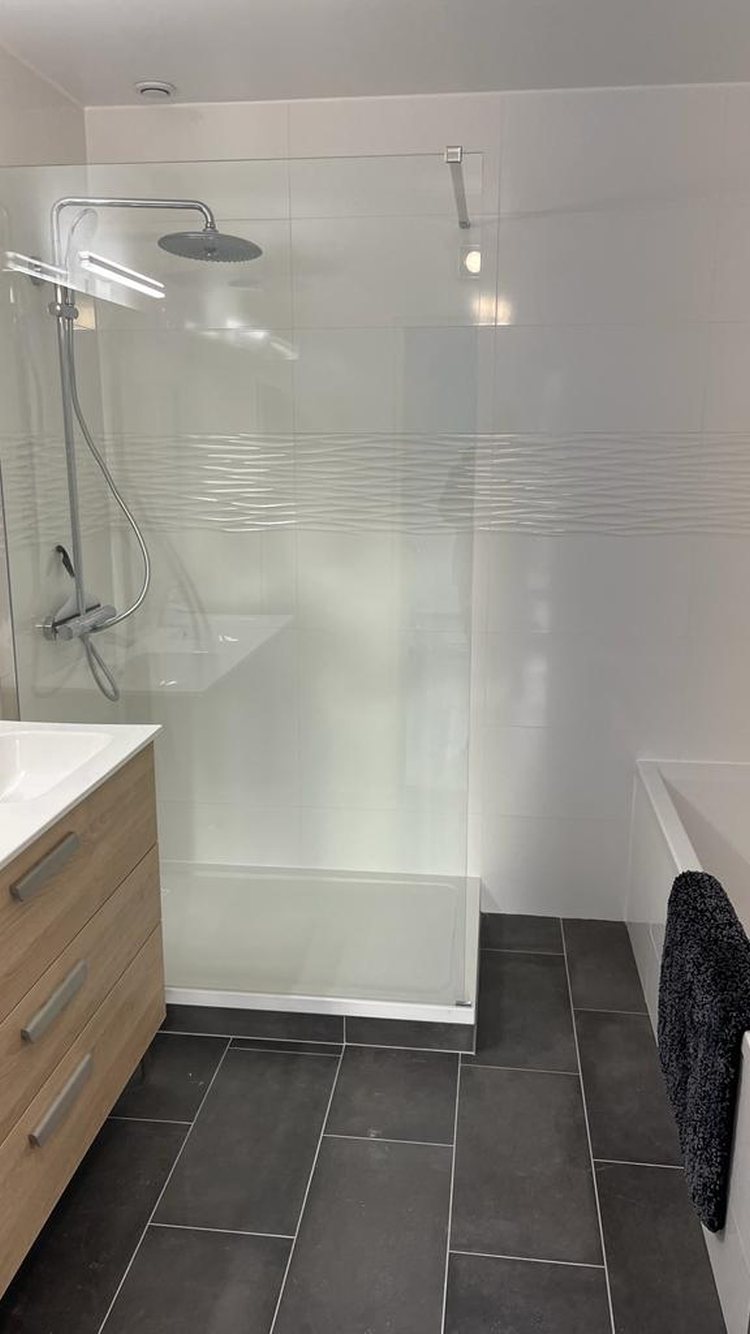 Salle de bain réalisée par Entreprise AÏNA à Gagny 93
