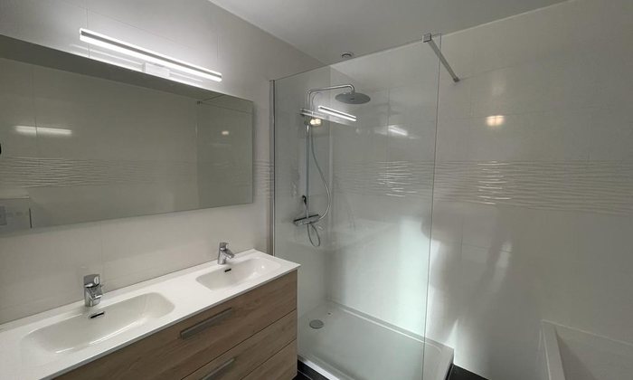 Meuble vasque et douche à l’italienne à Gagny 93